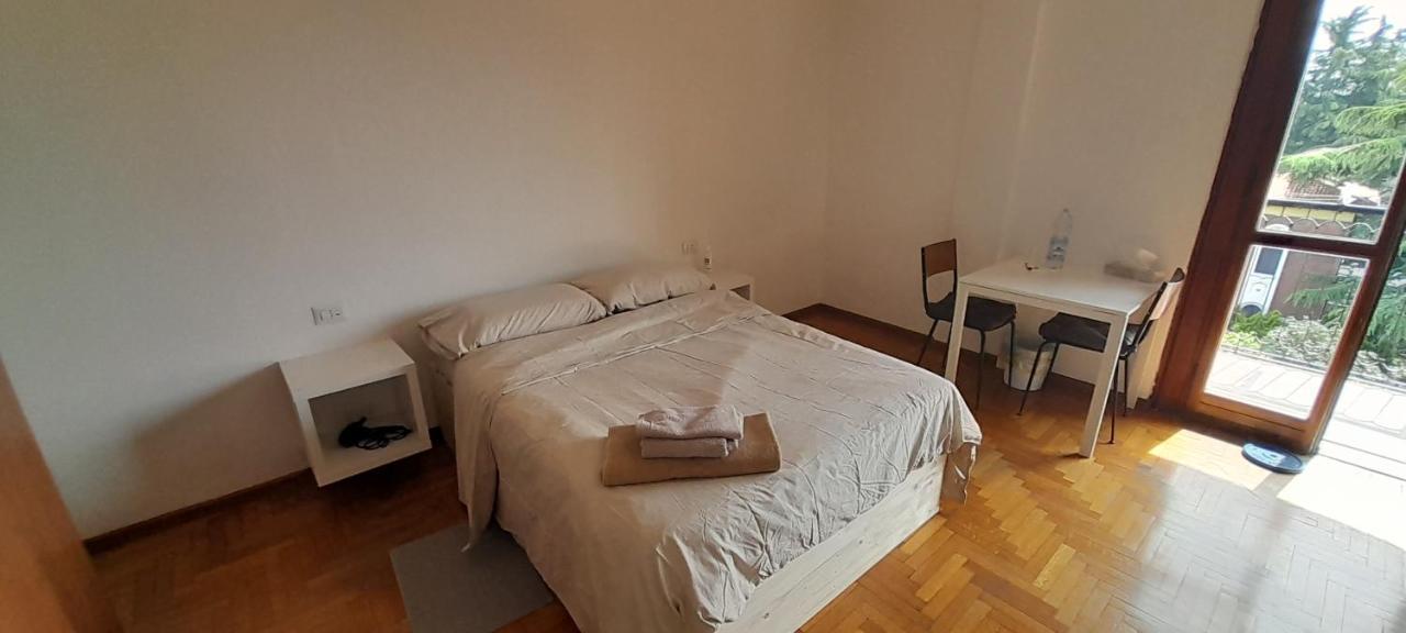 Hotel I Feel Orange Legnano Exterior foto