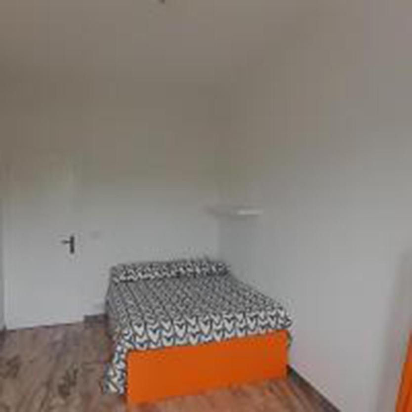 Hotel I Feel Orange Legnano Exterior foto