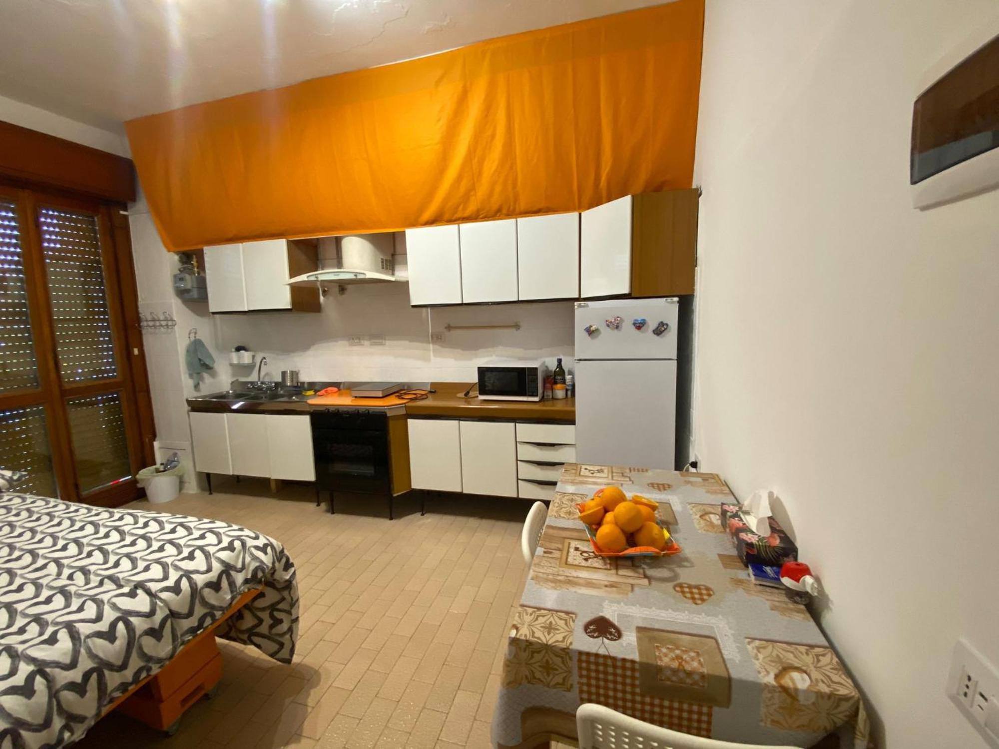 Hotel I Feel Orange Legnano Exterior foto